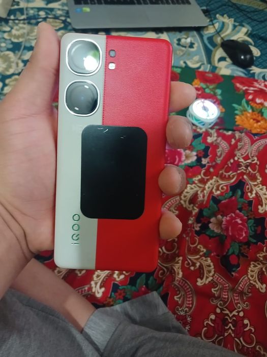 Iqoo neo 9(Айку нео 9)