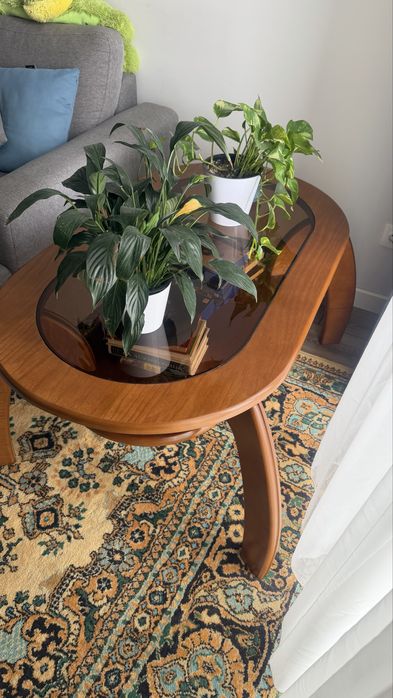 Продается журнальный столик