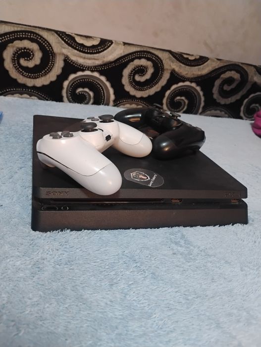 Play station 4, folosit putin