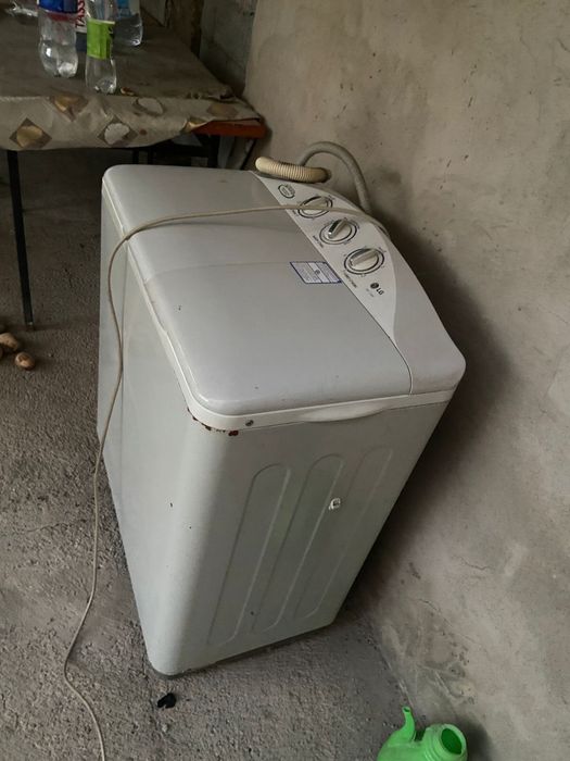 Стиральное машина полавтомат