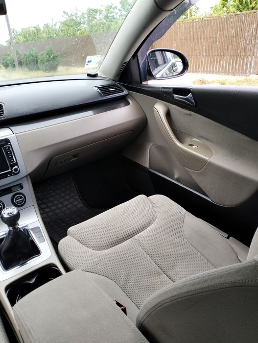 Vând VW Passat B6 1.9TDI