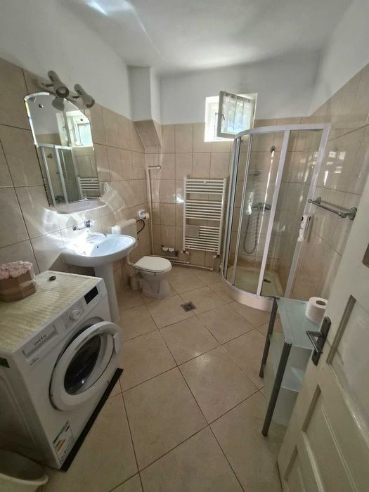 Oportunitate excelentă de investiție! Casă individuală în Mediaș,  Piața Miron Costin (Zona A).