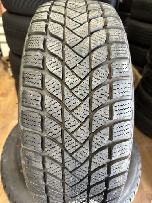 Anvelope iarna 205/60/16  225/50/19  235/55/18 185/60/16