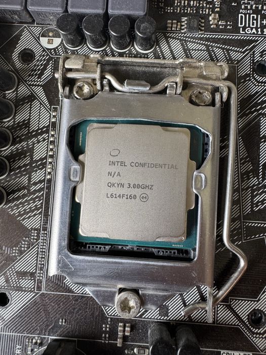 Placa de baza Asus Z170-AR + i7-7700ES