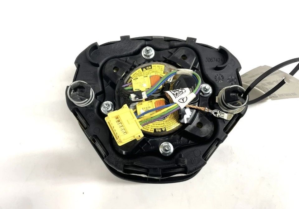 Mercedes w204 c204 w166 w212 w174 s204 airbag - трилъчов, трилъчов AMG, четирилъчов