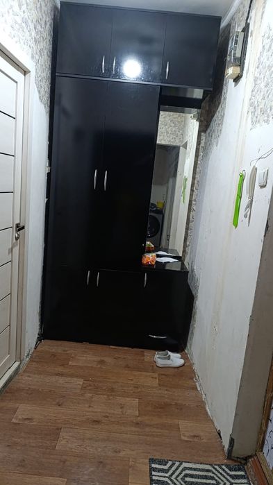 Шкаф для прихожей