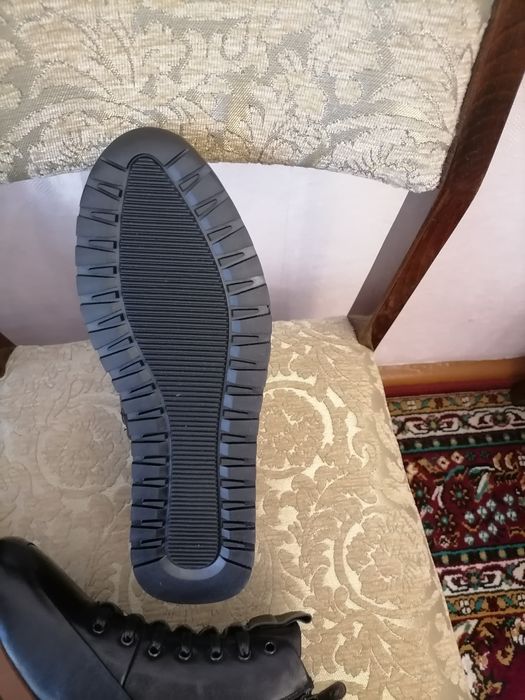 Продам обувь мужскую