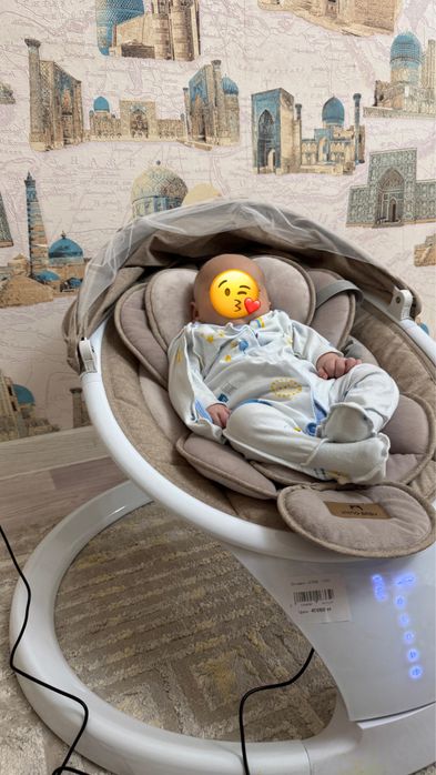 Детский шезлонг с музыкой