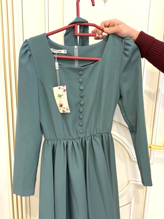 Платье новое в размере М