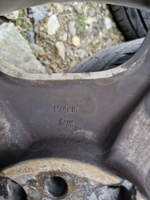 15ки Джанти за Мерцедес Оригинални 5х112 С Летни гуми 195/55/15 6мм Гр