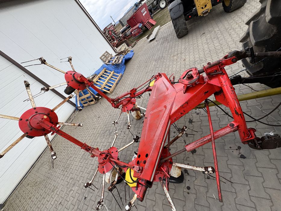 Grebla de întors fan Pottinger 7,5m