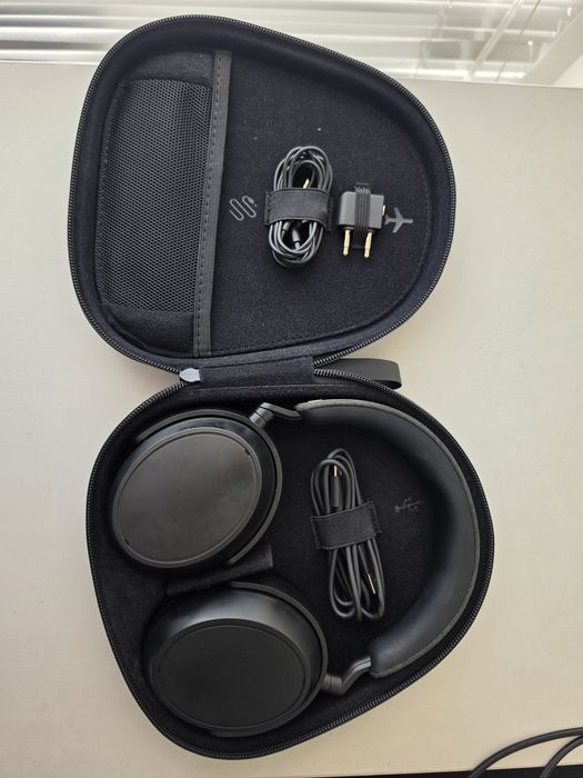 Слушалки Sennheiser Momentum 4