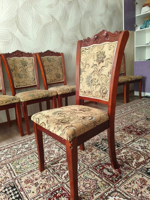 Стулья в гостиную б/у