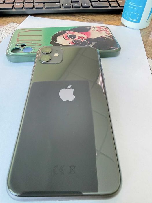 Продам iPhone 11