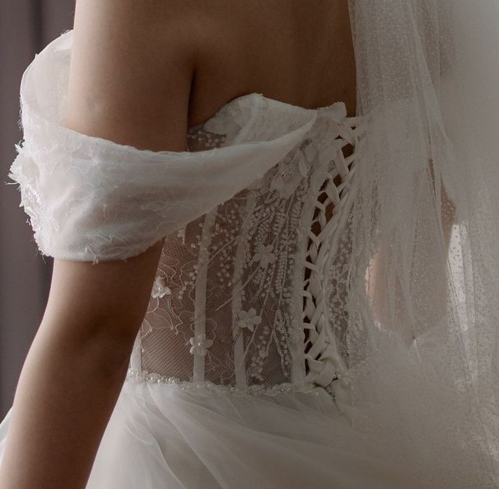 Продам дизайнерское свадебное платье