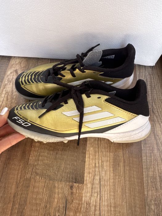 Детски стоножки Adidas Messi F50