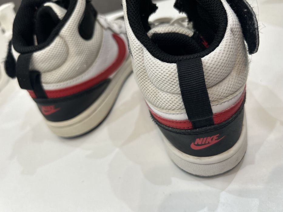 Детски маратонки Nike и Skechers