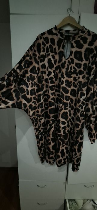 Рокля в тигров цвят