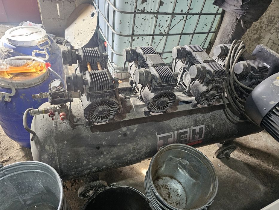 Компрессор  тэн ресивер 200 литров