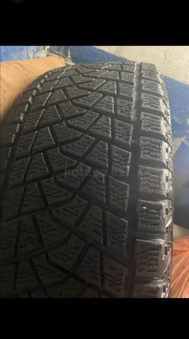 Продам резину всесезонка 275ш. 60в. 18р