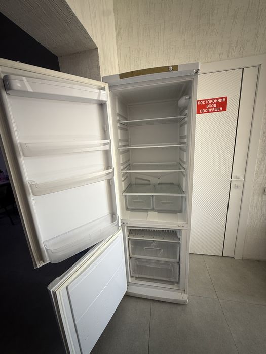 Холодильник!!! Срочно