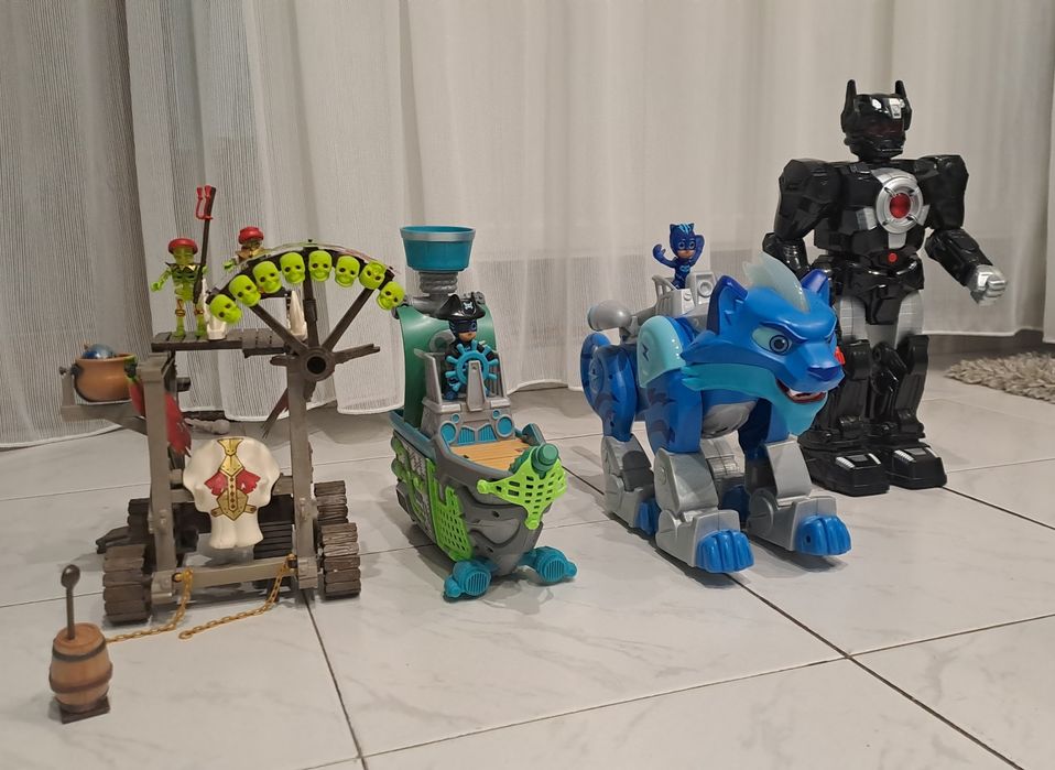 Лот детски играчки