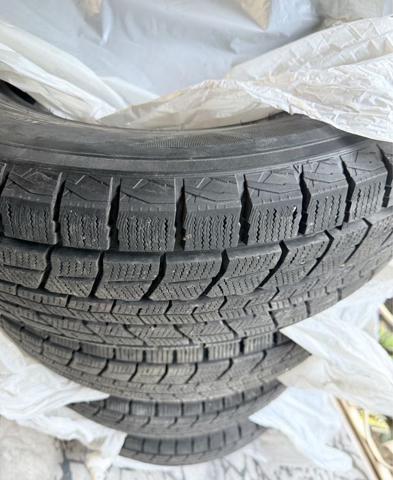 Dunlop комплект зима 215/60/17