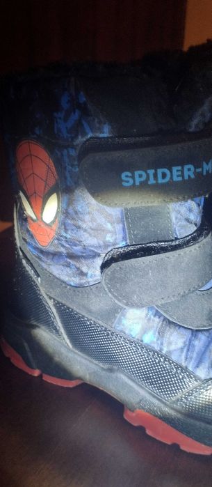 Детски зимни ботуши Spider‑Man – 8евро