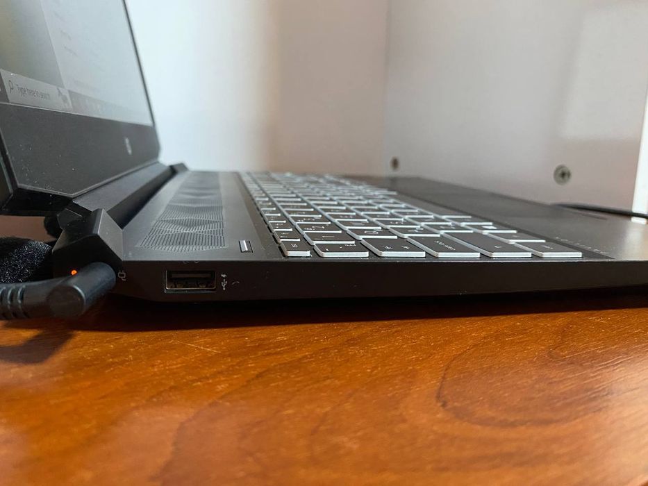 Игровой ноутбук HP Pavillion gaming