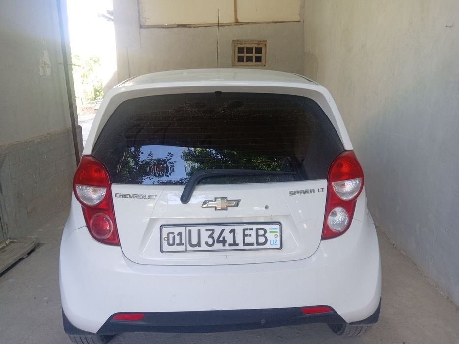Spark 2 yevro sotiladi