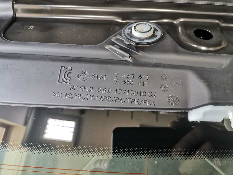 НОВО OE BMW Задно Стъкло Багажник Зелено БМВ G21 G81 Комби 7453410