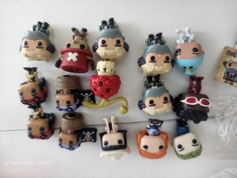 Фигурки kinder joy one piece