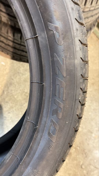 Pirelli PZERO-285/40 R22 106Y