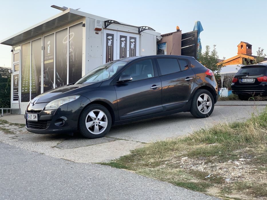 RENAULT Megane 2010 — imagine 2