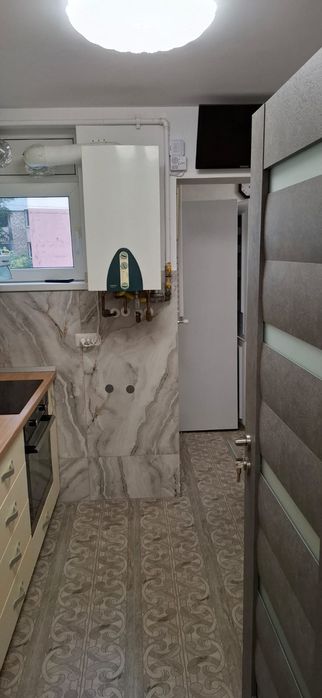 Închiriez apartament 2 camere