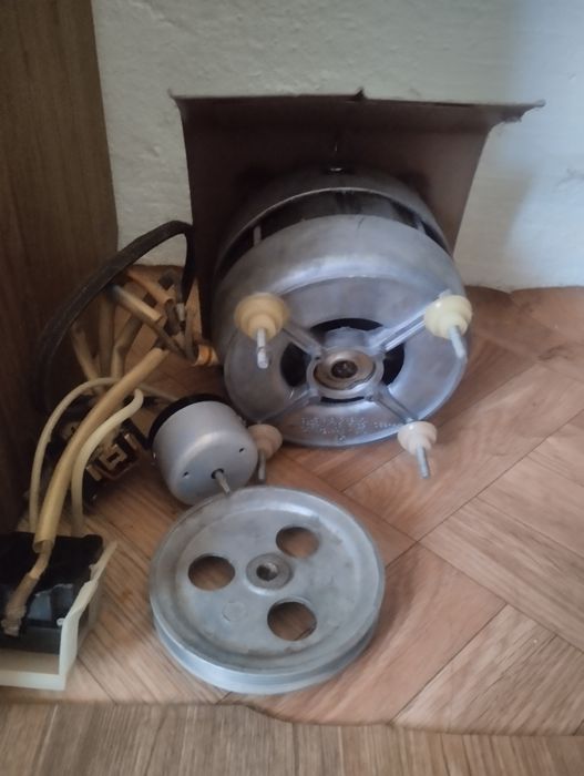 Продам моторчики