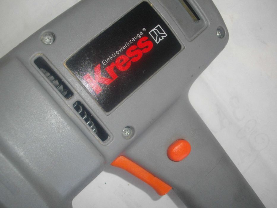 Немски Ексцентър виброшлайф KRESS Зарядно 12V Уред лепене със силикон