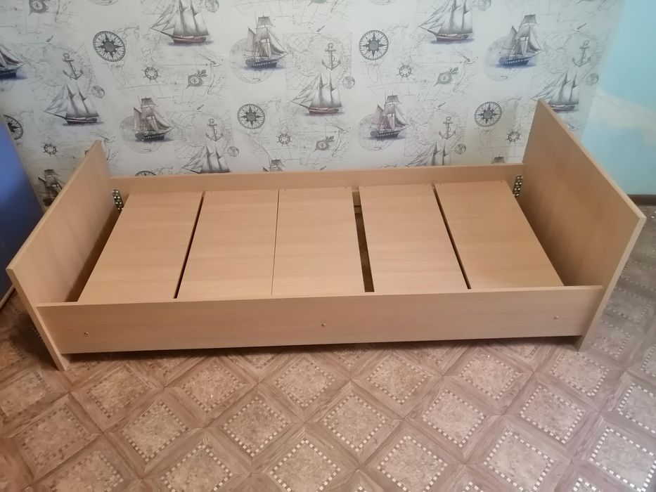 Продам детскую мебель