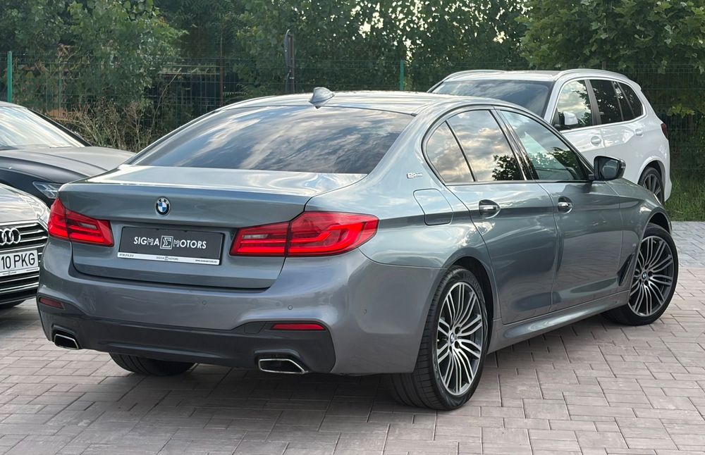 BMW Seria 5 530e M Plug-In Hybrid / GARANTIE 2 ANI / LED / Bord Digital / Head-Up