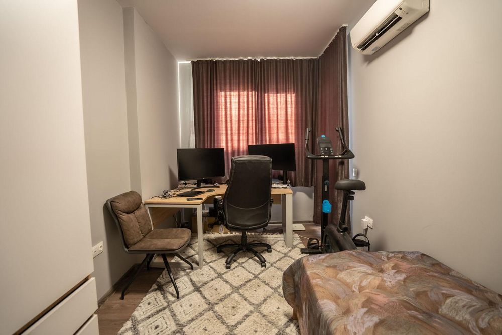 Луксозна Къща в кв. Сарафово, м. Лахана