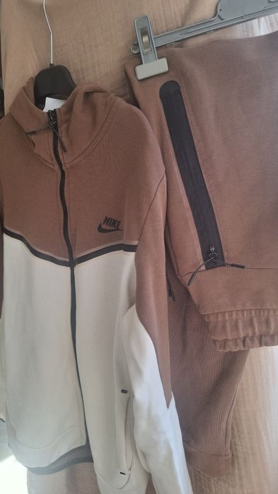 Nike Sportswear Tech Fleece Full-Zip Hoodie