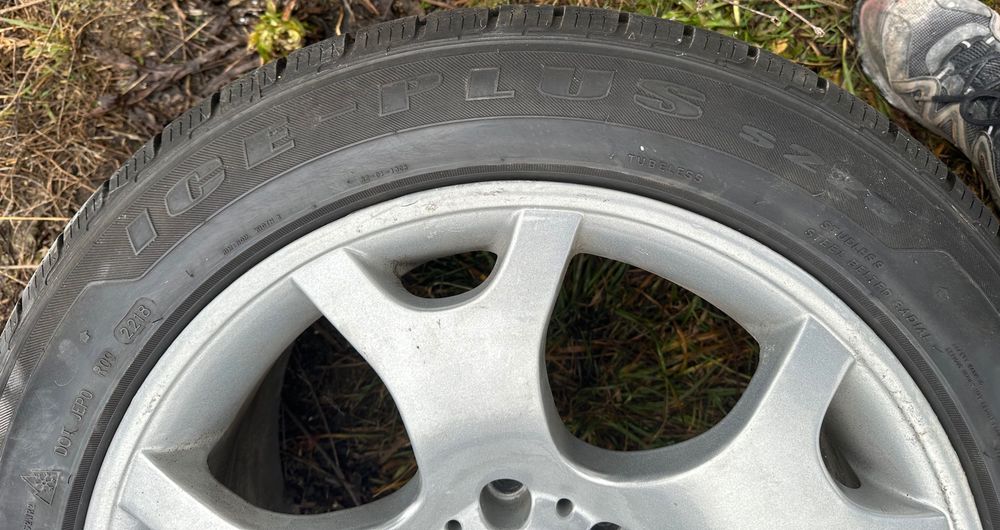 Jante cu anvelope de iarna 255/50/r19 BMW x5, x6