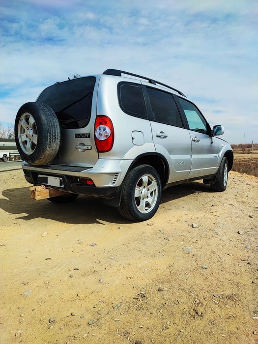 Chevrolet Niva 2010