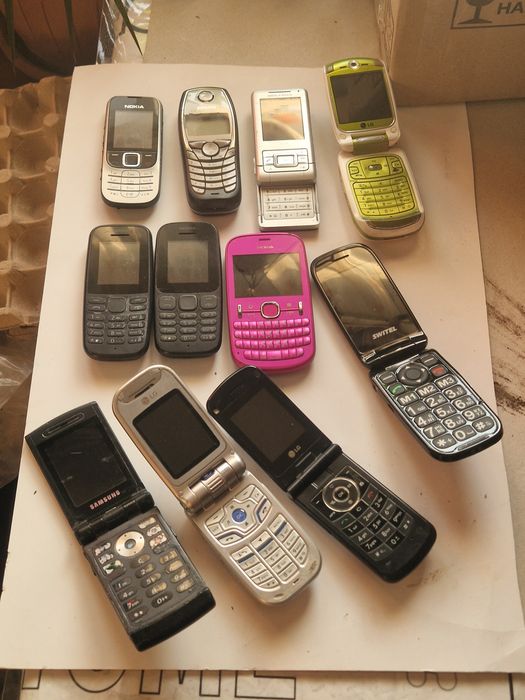 Telefoane fara accesorii