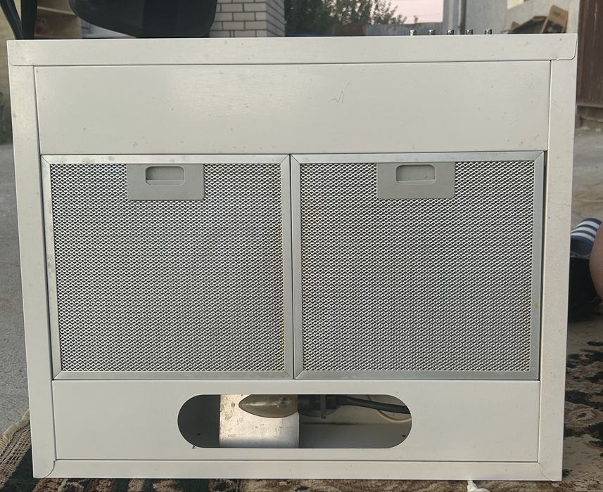 Вытяжка gorenje DU 6345E.