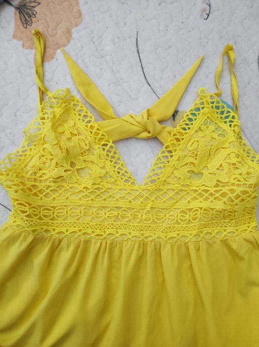 Летни рокли за млада дама