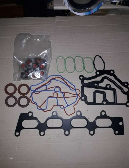 Продам прокладки К4М