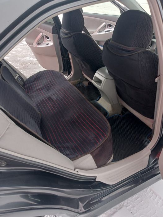 Продам камри 45 год выпуска 2011