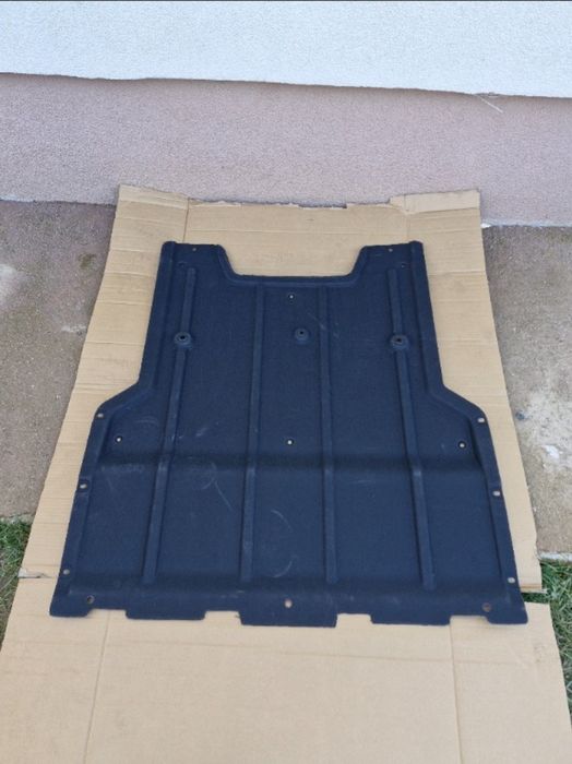 Scut motor Audi Q3 NOU 2011-2018 Material