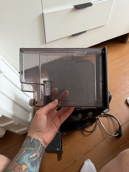 Кофемашина delonghi esam 2600